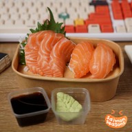 เมนูของร้าน (ร้านดังเปิดใหม่!!) Salmon Seasons - สาขา Town in Town -