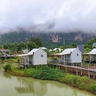 ภูผาม่าน แกรนด์ รีสอร์ท