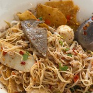 ฉินโภชนา ก๋วยเตี๋ยวหมูต้มยำ สูตรโบราณ โชคชัย 4