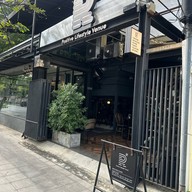 Therefore Social Coffee - สาขาสาทร