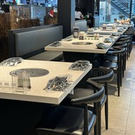 Tora Yakiniku x Cafe Crystal Design Center