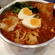 เมนูของร้าน ก๋วยเตี๋ยวเพลินพุง สาขา เซ็นทรัลเวสต์เกต