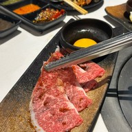 Tora Yakiniku x Cafe Crystal Design Center