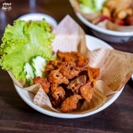 รุ่มรวยก๋วยเตี๋ยวไก่ หาดใหญ่วิลเลจ