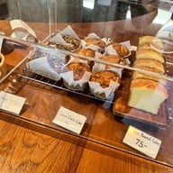 Akha Ama la fattoria พระสิงห์