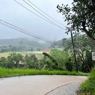 บ้านแม่กลางหลวง