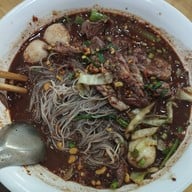 เมนูของร้าน โตโภชนา (ก๋วยเตี๋ยวรสเด็ด) ชัยนาท