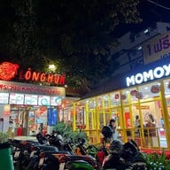 ถนนคนเดินหลังมอ มช.