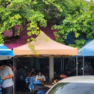 หน้าร้าน เดียวดาย อาหารปักษ์ใต้ คอลแลคชั่น แอน เฮ้าส์(ลาซาล)