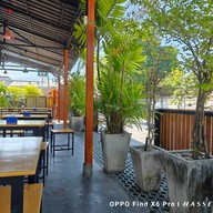 บรรยากาศ ข้าวแกงคำอี่