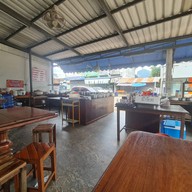 ครัวเงาะป่า