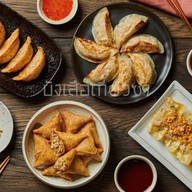 บังเสือเกี๊ยวซ่า สาขา แฟชั่นไอส์แลนด์