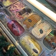 The Birder's Lodge Cafe (BL Cafe & Grill)