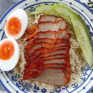 เมนูของร้าน ต้องมนต์มันไก่,Hainanese chicken สุโขทัย