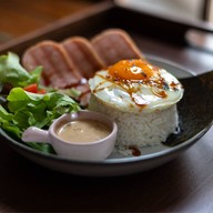 Hanuman Boutique Stay & Eatery