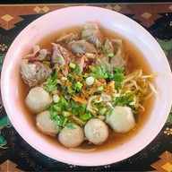 ก๋วยเตี๋ยวชามเด็ด ลำพูน
