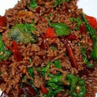 กะเพราบ้านหยก *-*