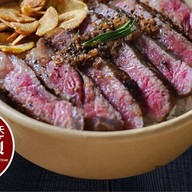 ฟ้าโรจน์ Beef Noodles & Steak Pattaya พัทยา