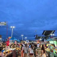 บรรยากาศ ตลาดเซฟวัน
