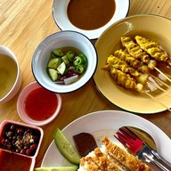 จงเจริญ ข้าวมันไก่ สาขาแม่เหียะ