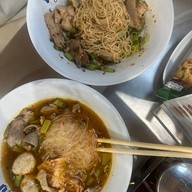 ฉลอง ก๋วยเตี๋ยวเรือ (Celebration) เซนต์หลุยส์