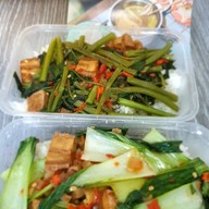 มู่หลิน สุกี้ หม่าล่าทัง mala noodle & sukiyaki 麻辣烫 สนามบินน้ำ