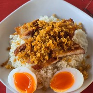 เมนูของร้าน ข้าวหมูทอดโอชา รามคำแหง หัวหมาก21