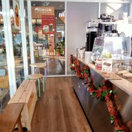 บรรยากาศ Shelter Coffee Stand -