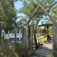 เมนูของร้าน Montreux Cafe & Farm