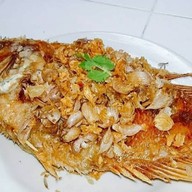 ตำยำแซ่บจี๊ดทะเลเผา ตำยำแซ่บจี๊ดทะเลเผา