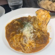 เมนูของร้าน Lloyd's Club