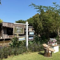 เมนูของร้าน Montreux Cafe & Farm