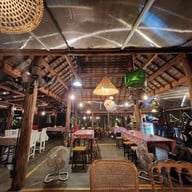 บรรยากาศ กิ๋นลำกิ๋นดี สันทราย