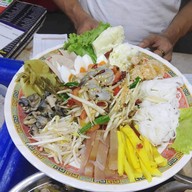 ตำยำแซ่บจี๊ดทะเลเผา ตำยำแซ่บจี๊ดทะเลเผา