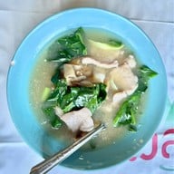กนกซุปเปอร์ราดหน้า .