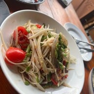 ส้มตำลุงพล วัดอู่ตะเภา