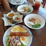 เมนูของร้าน ร้านโรตีมาลีซ่า