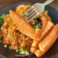 ผัดไทยเสวย สุคนธสวัสดิ์ ซอย 8