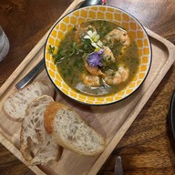 GRISBI WINE BAR & RESTAURANT GRISBI
