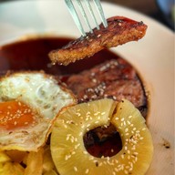 ผัดไทยเสวย สุคนธสวัสดิ์ ซอย 8