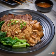 เมนูของร้าน The Old Town Ayutthya Old Town Beef