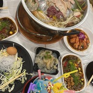 ทวีโชคหมูกะทะ สาขา13 ประชาชื่น