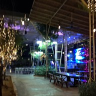 บรรยากาศ คุ้ง คาแนล Cafe&Restaurant