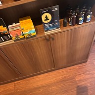 Y'EST WORKS Coffee Lab Coffee Lab