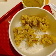 KFC โลตัสปิ่นเกล้า