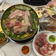 เจ้เก้าหมูกระทะ หทัยราษฎร์