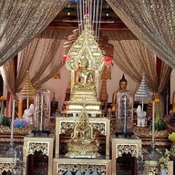 วัดพระแท่นศิลาอาสน์