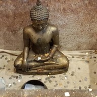 วัดพระแท่นศิลาอาสน์