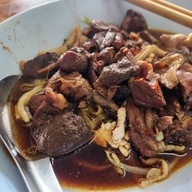 ก๋วยเตี๋ยวไก่ท้าพิสูจน์ สาขา1