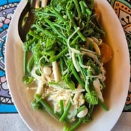 เมนูของร้าน บ้านเคียงน้ำ